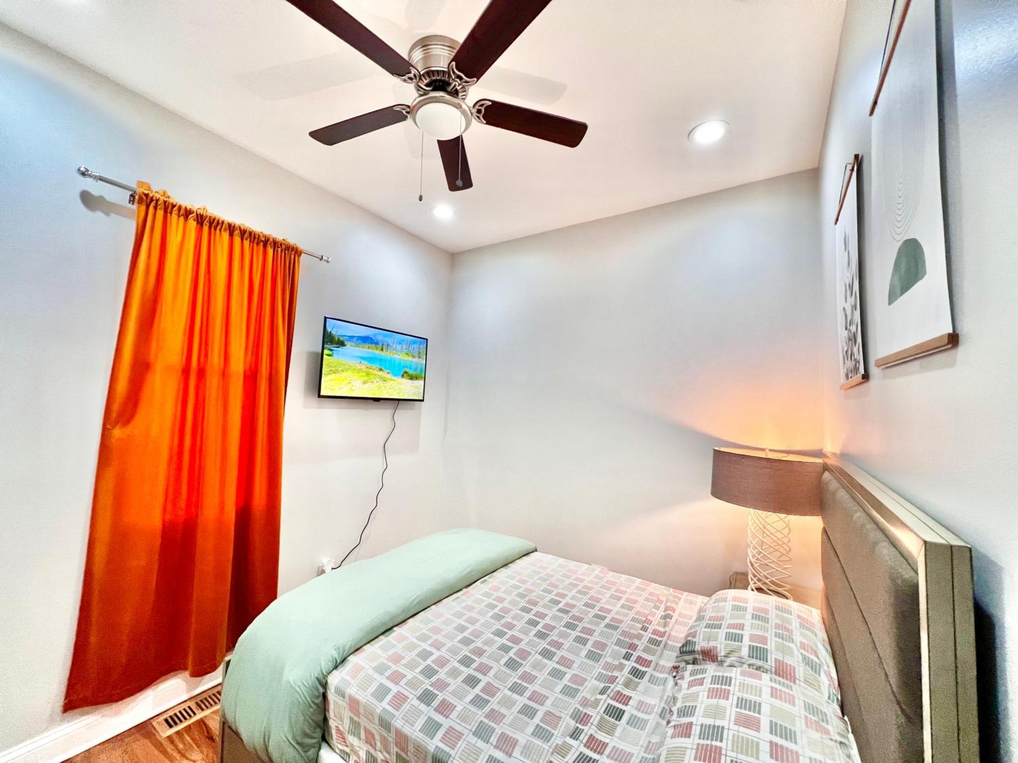Lux Apt In Bronzeville, Min From Downtown-Rsv Now! Chicago Ngoại thất bức ảnh